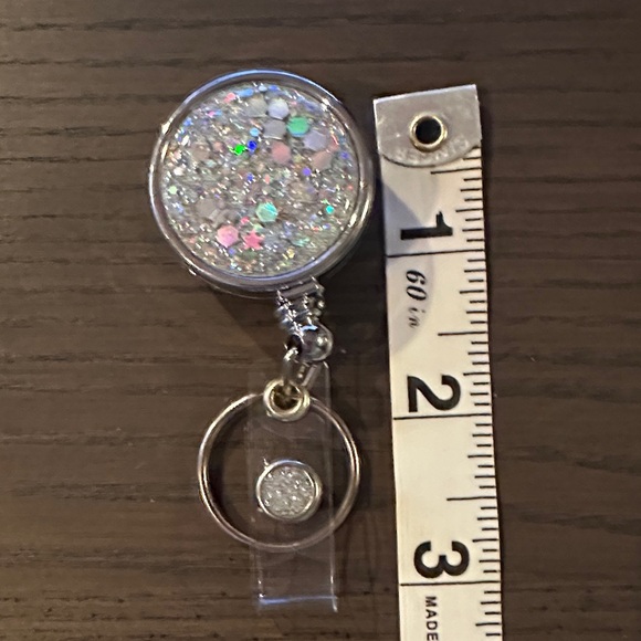 Retractable Glitter Badge Reel w/ Key Ring Silver – 3 Pack NIP - Picture 5 of 5